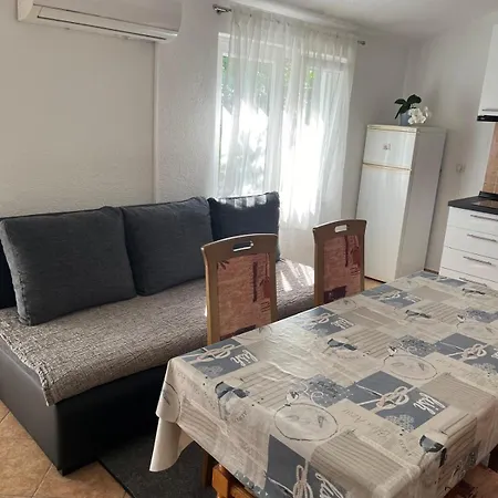 Two Bedroom Ivana - 150 M From The *
